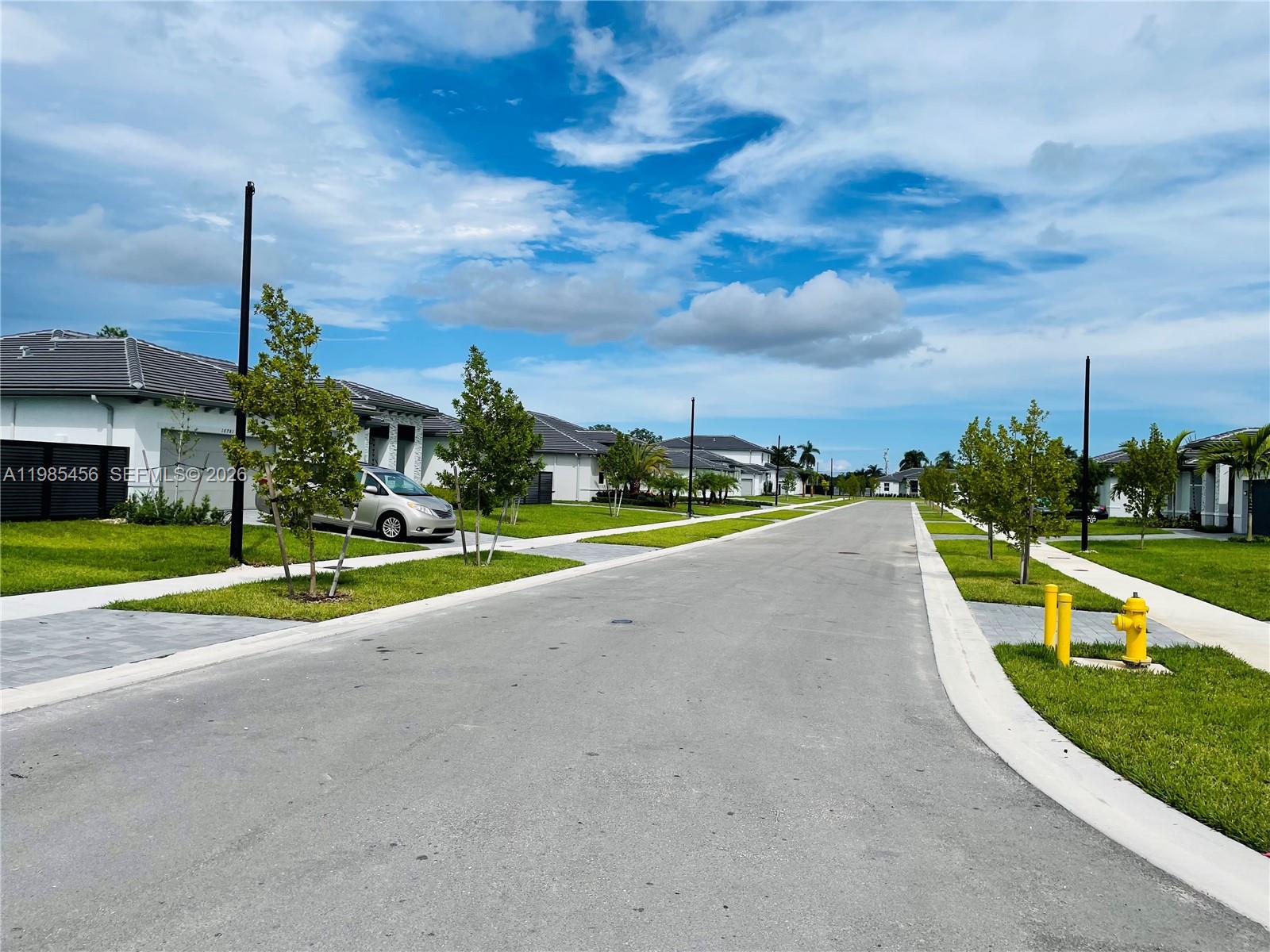 SEDONA ESTATES - Residential