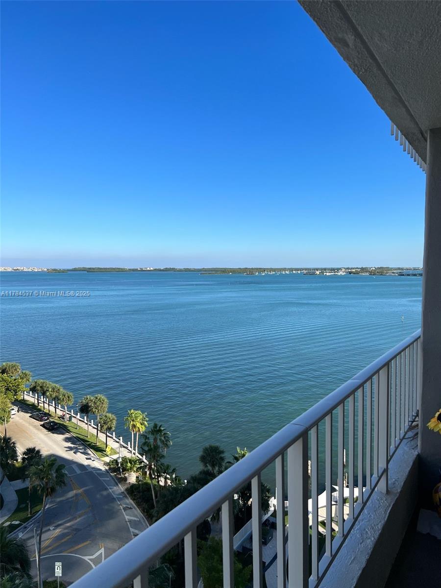 Rental Property at 200 Se 15th Rd 14H, Miami, Broward County, Florida - Bedrooms: 1 
Bathrooms: 2  - $2,950 MO.