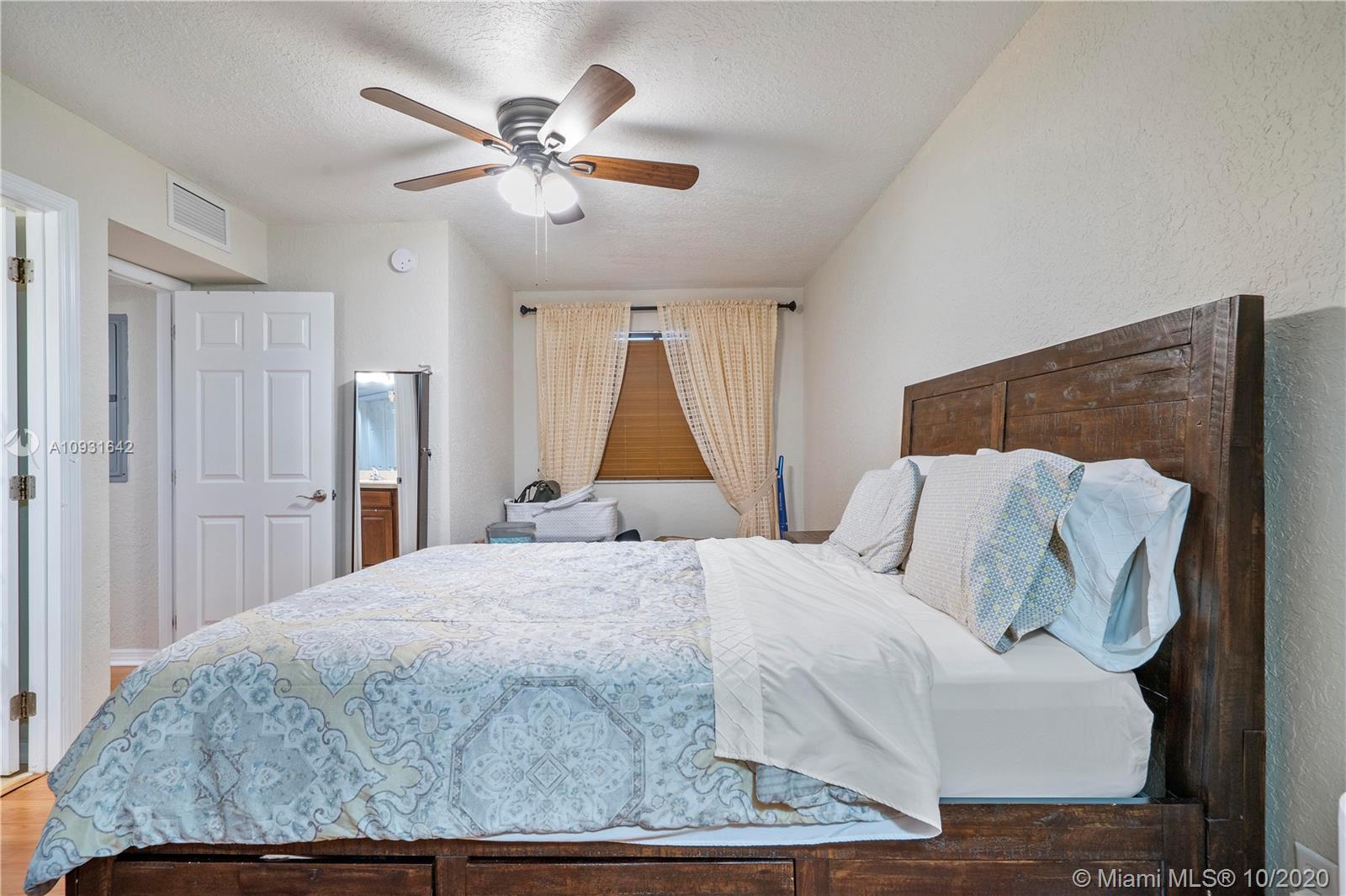 VISCONTI CONDO - Residential