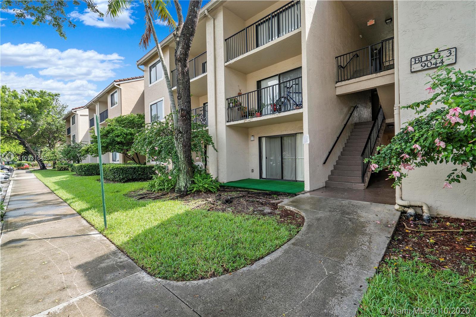 VISCONTI CONDO - Residential