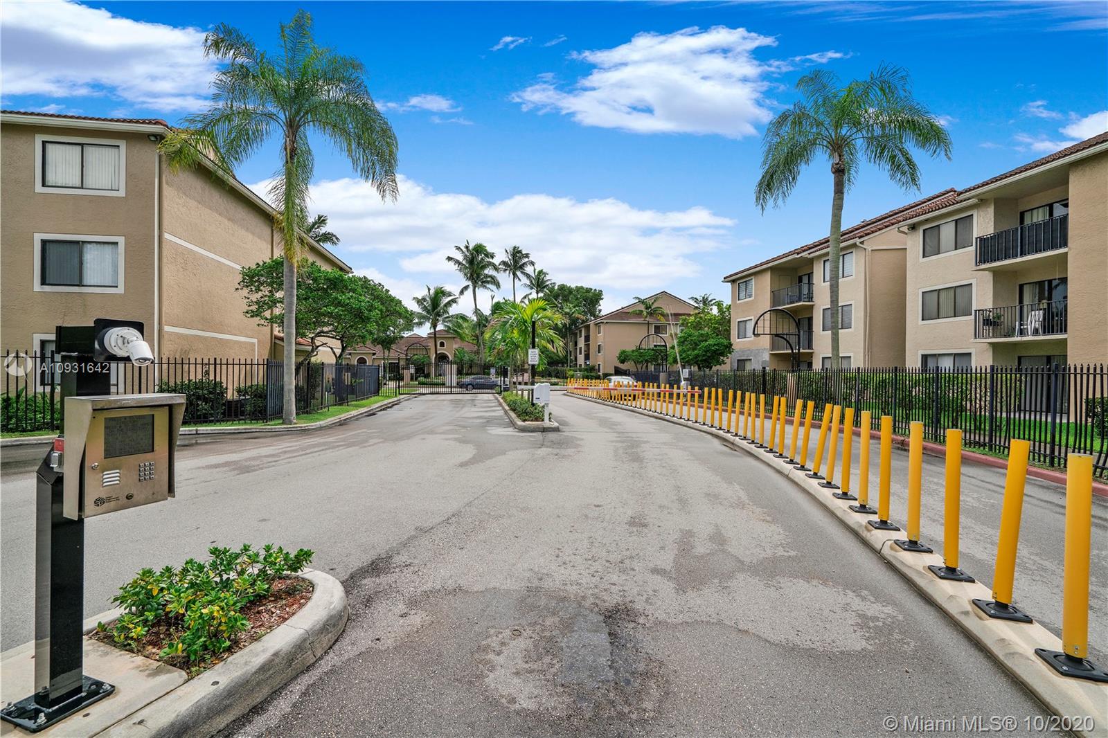 VISCONTI CONDO - Residential