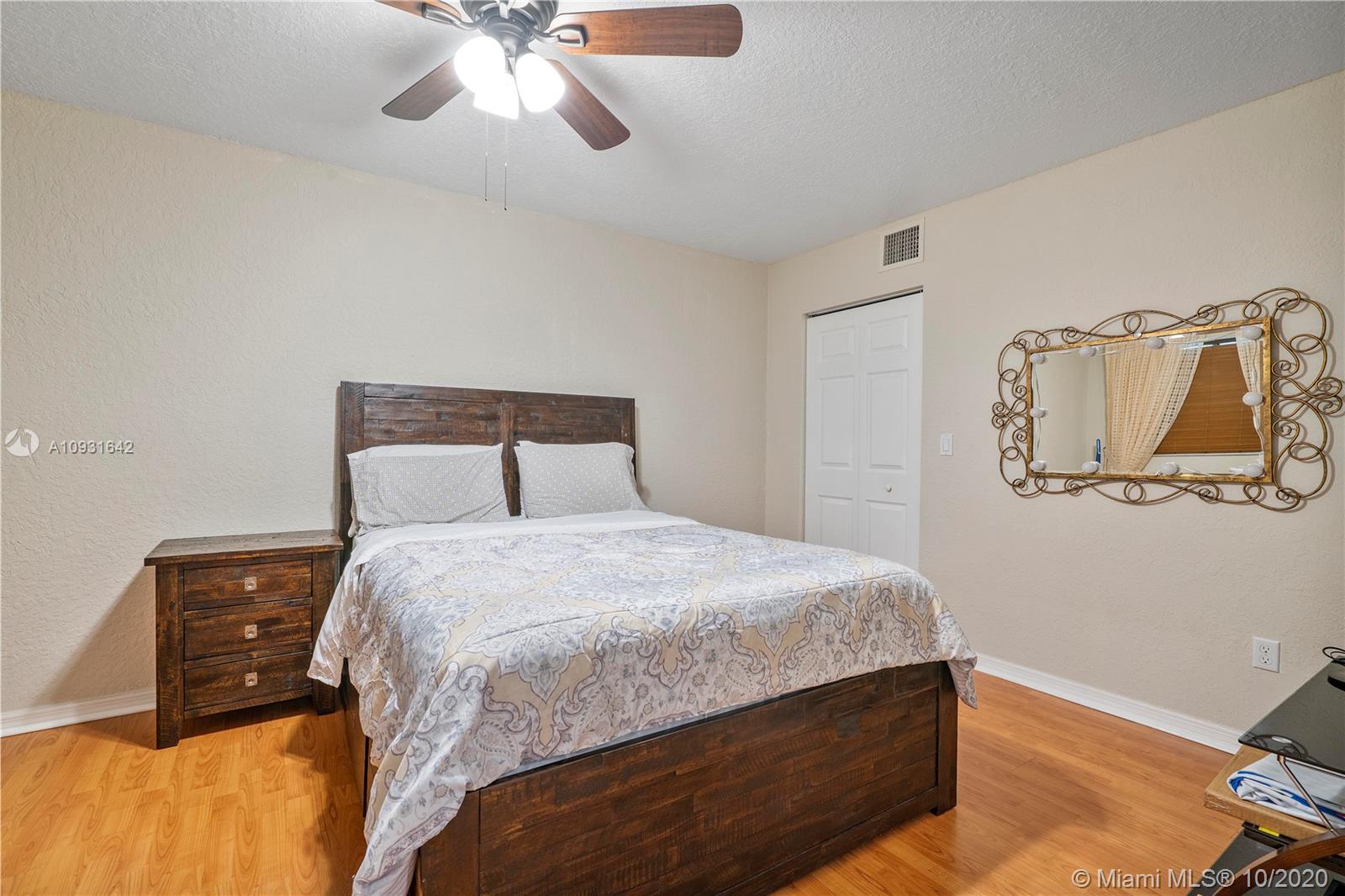 VISCONTI CONDO - Residential