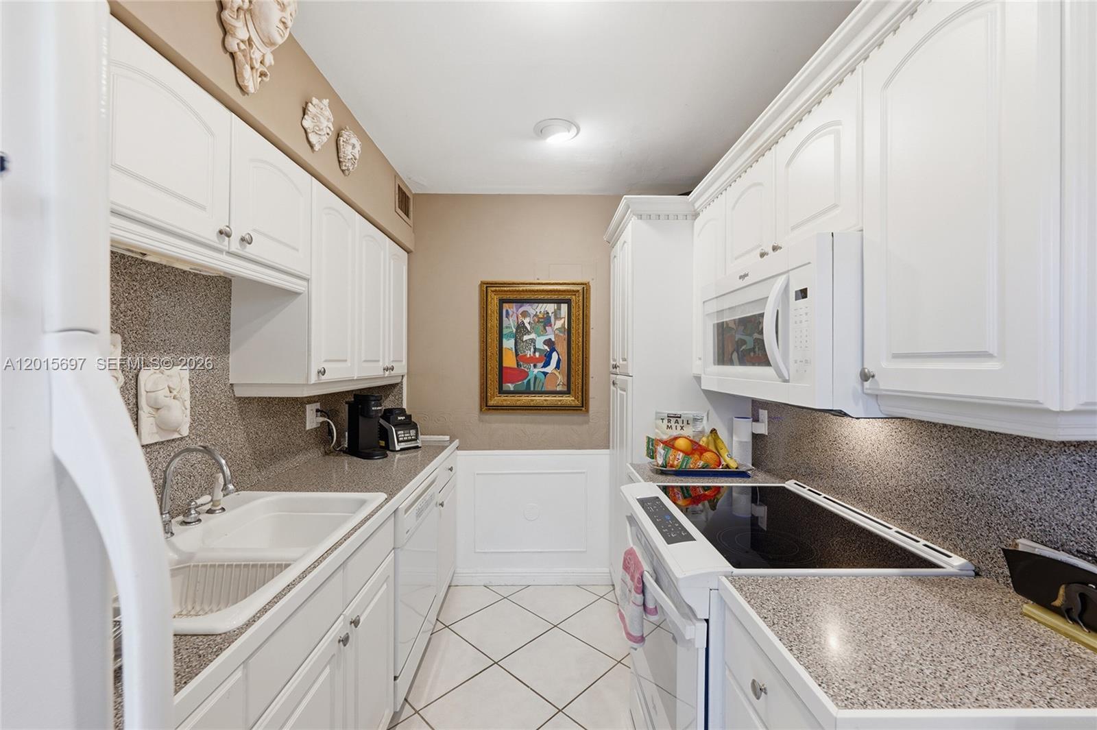 VICTORIA PARK CORR AMEN P - Residential