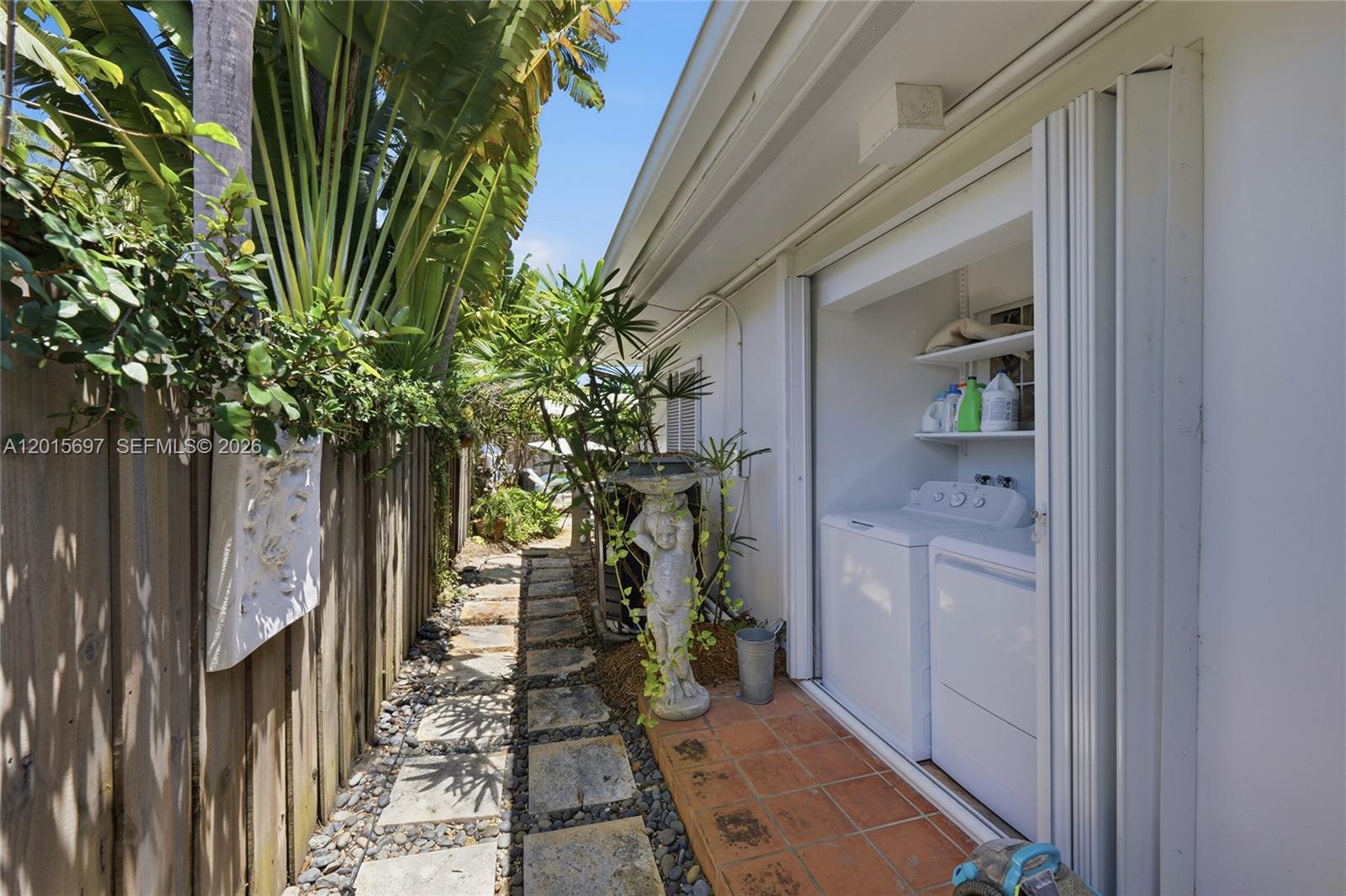 VICTORIA PARK CORR AMEN P - Residential