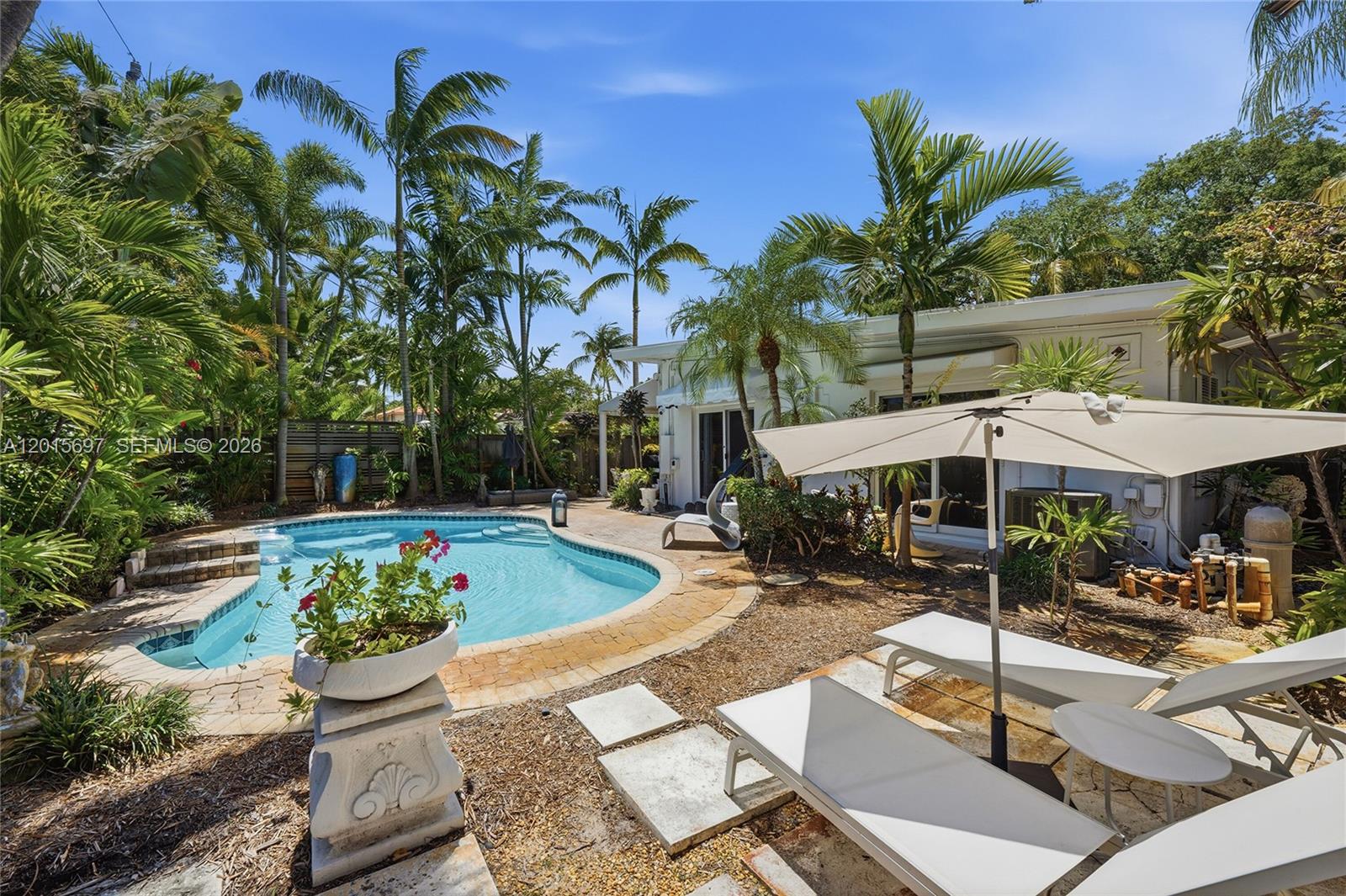 VICTORIA PARK CORR AMEN P - Residential