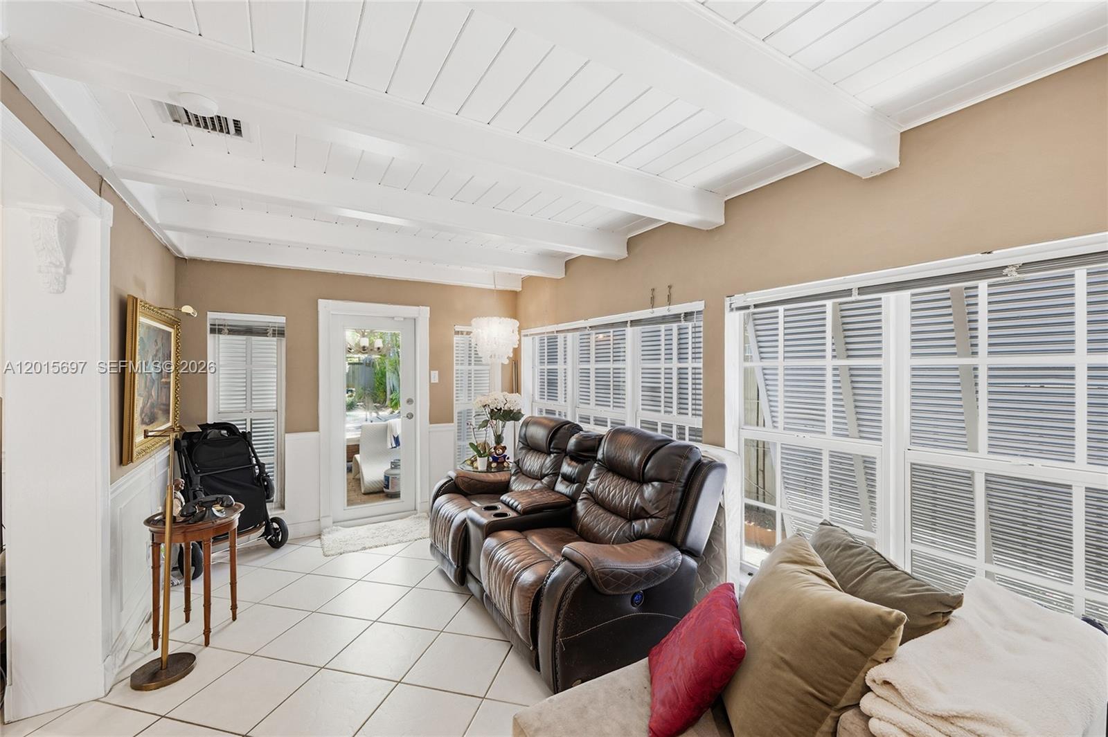 VICTORIA PARK CORR AMEN P - Residential
