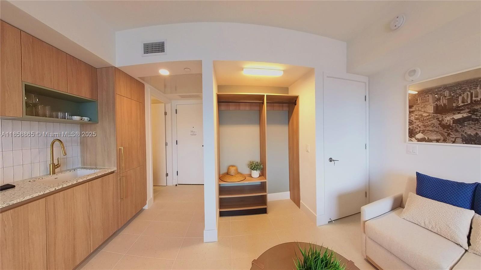 159 NE 6TH STREET CONDO - Residential