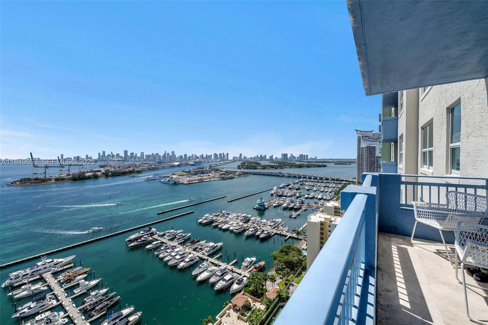 YACHT CLUB AT PORTOFINO C - Residential