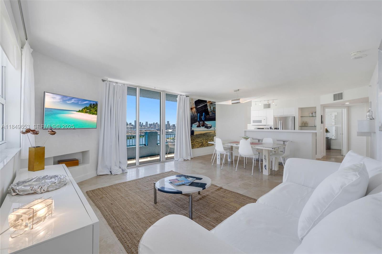 YACHT CLUB AT PORTOFINO C - Residential