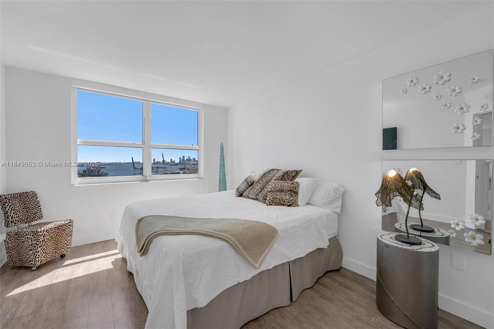 YACHT CLUB AT PORTOFINO C - Residential