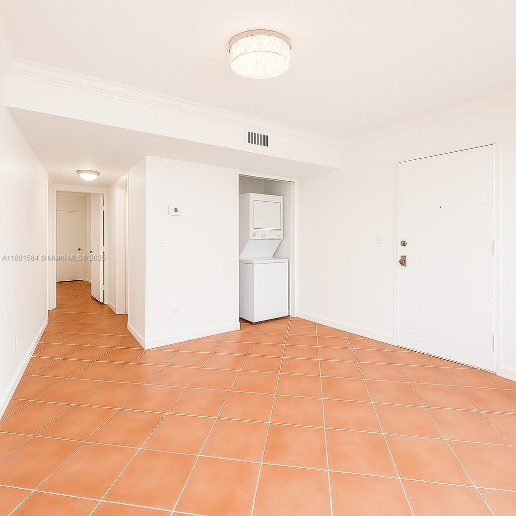 DADELAND CAPRI CONDO - Residential