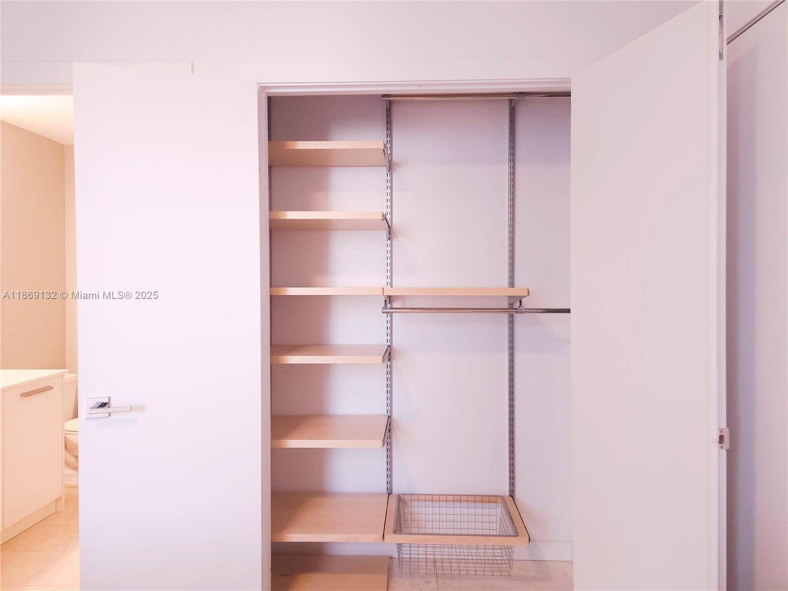 1060 BRICKELL CONDO - Residential Lease