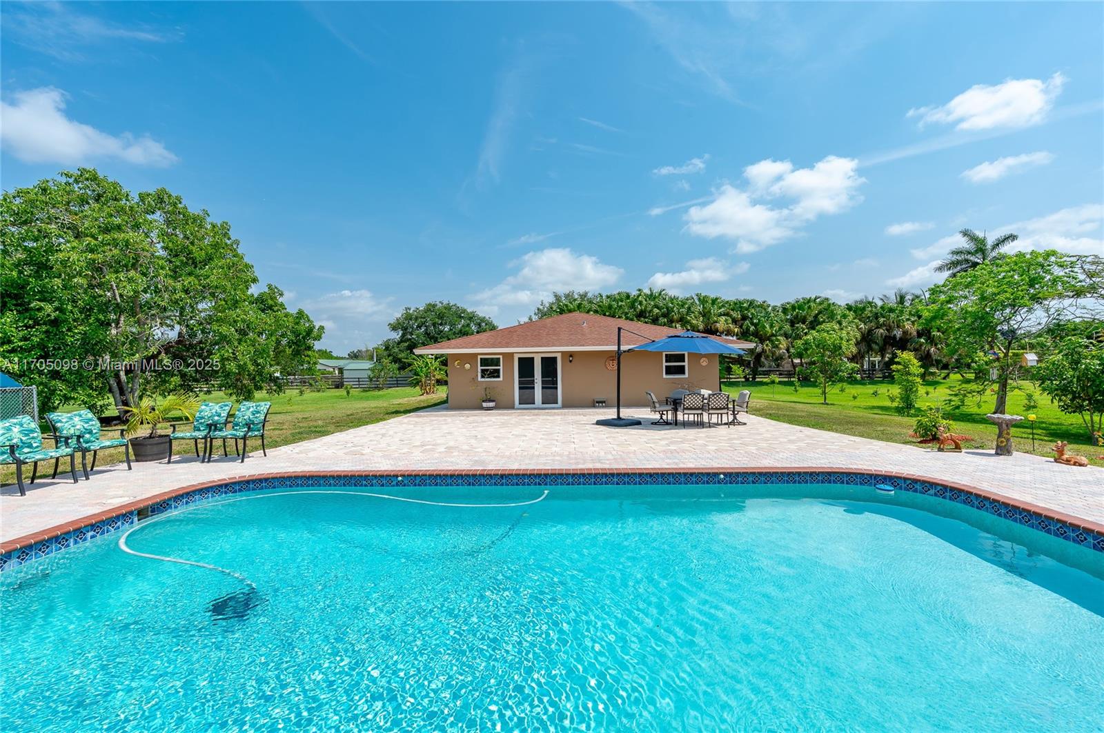 EVERGLADES SUGAR & LAND C - Residential