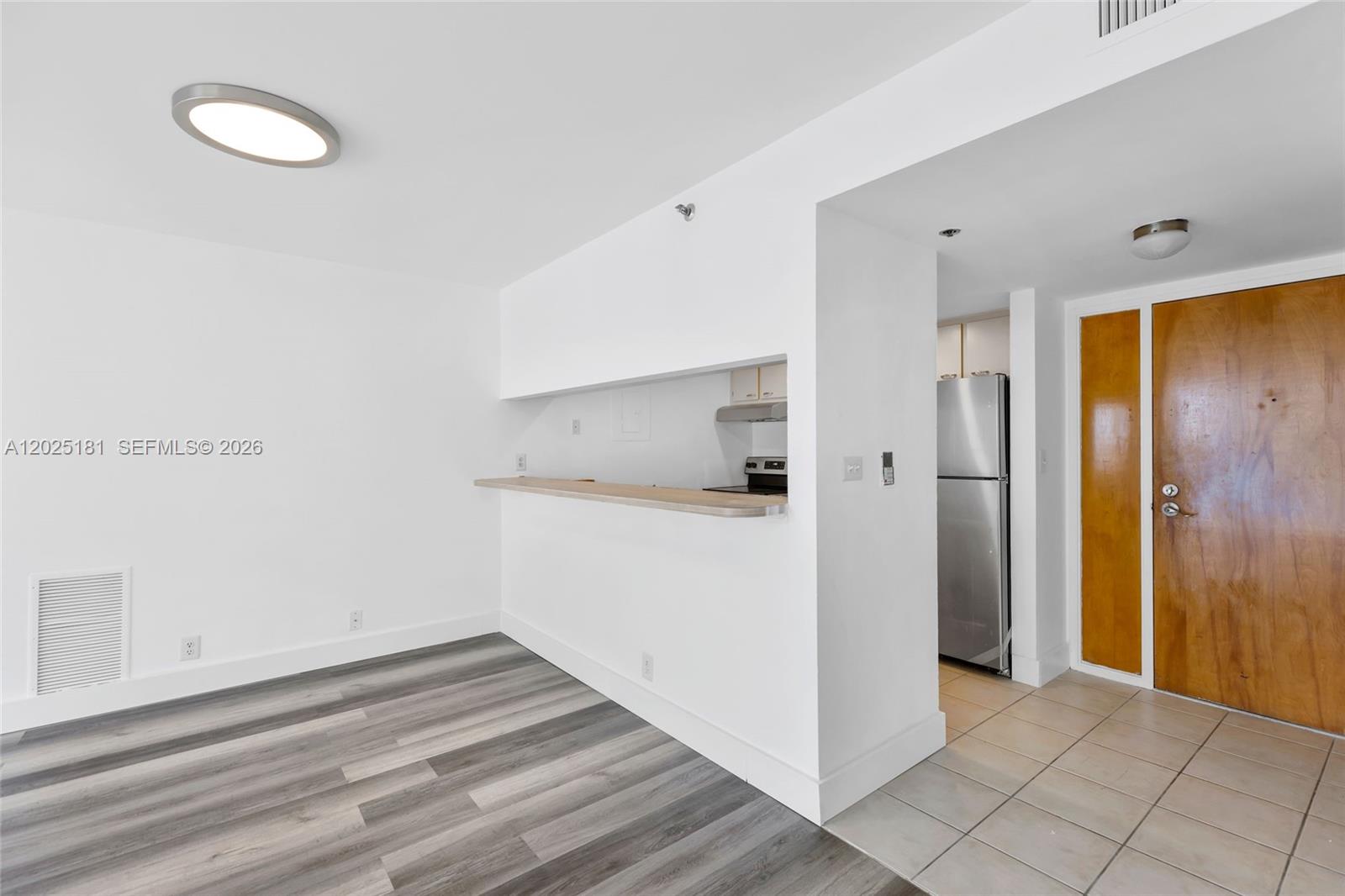 7601 E Treasure Dr 506