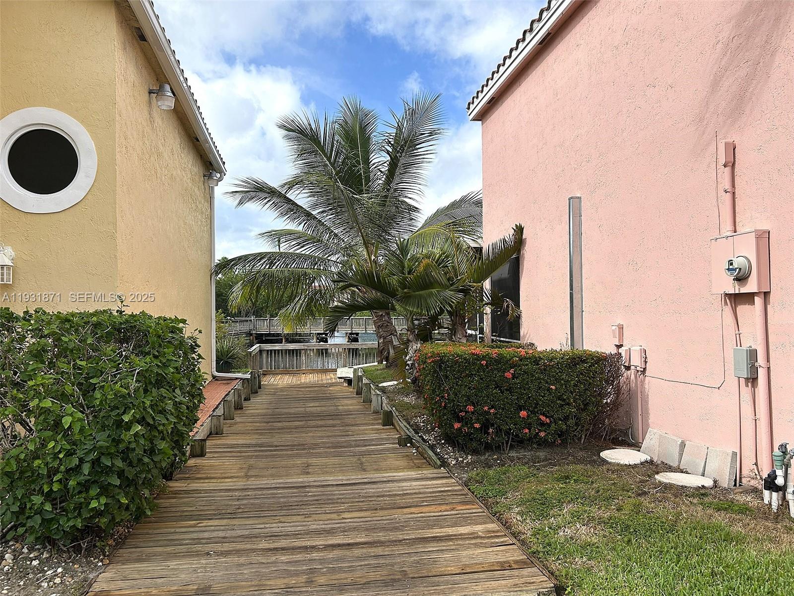 U S LEND LEASE PLAT NO ON - Residential