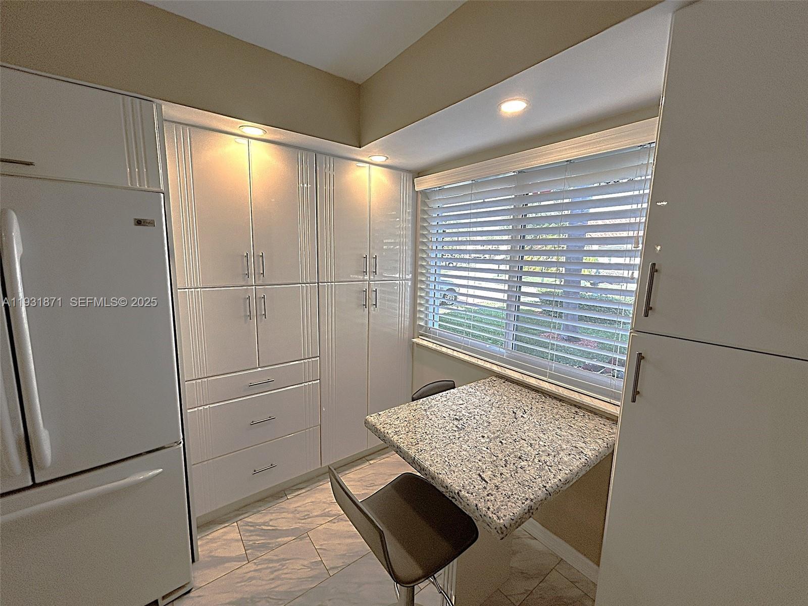 U S LEND LEASE PLAT NO ON - Residential