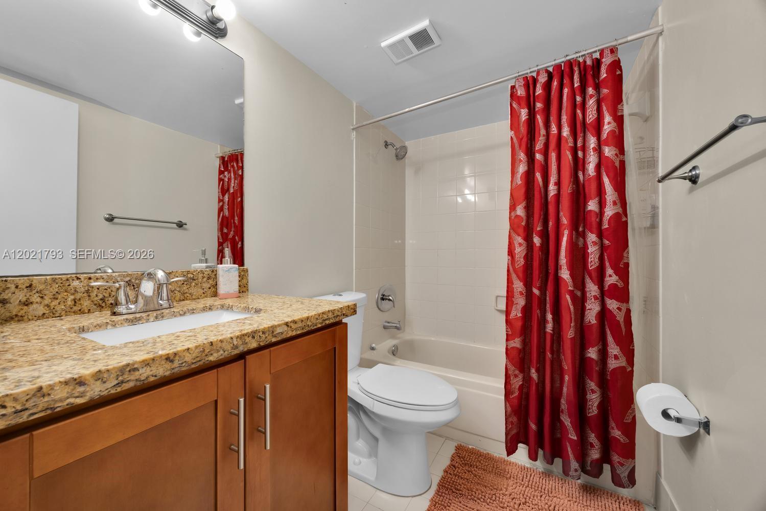 LE CLUB AT OLD CUTLER CON - Residential