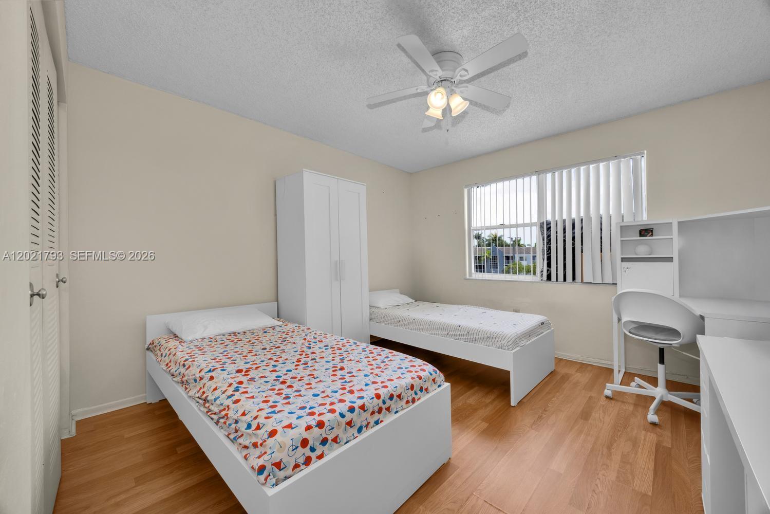 LE CLUB AT OLD CUTLER CON - Residential