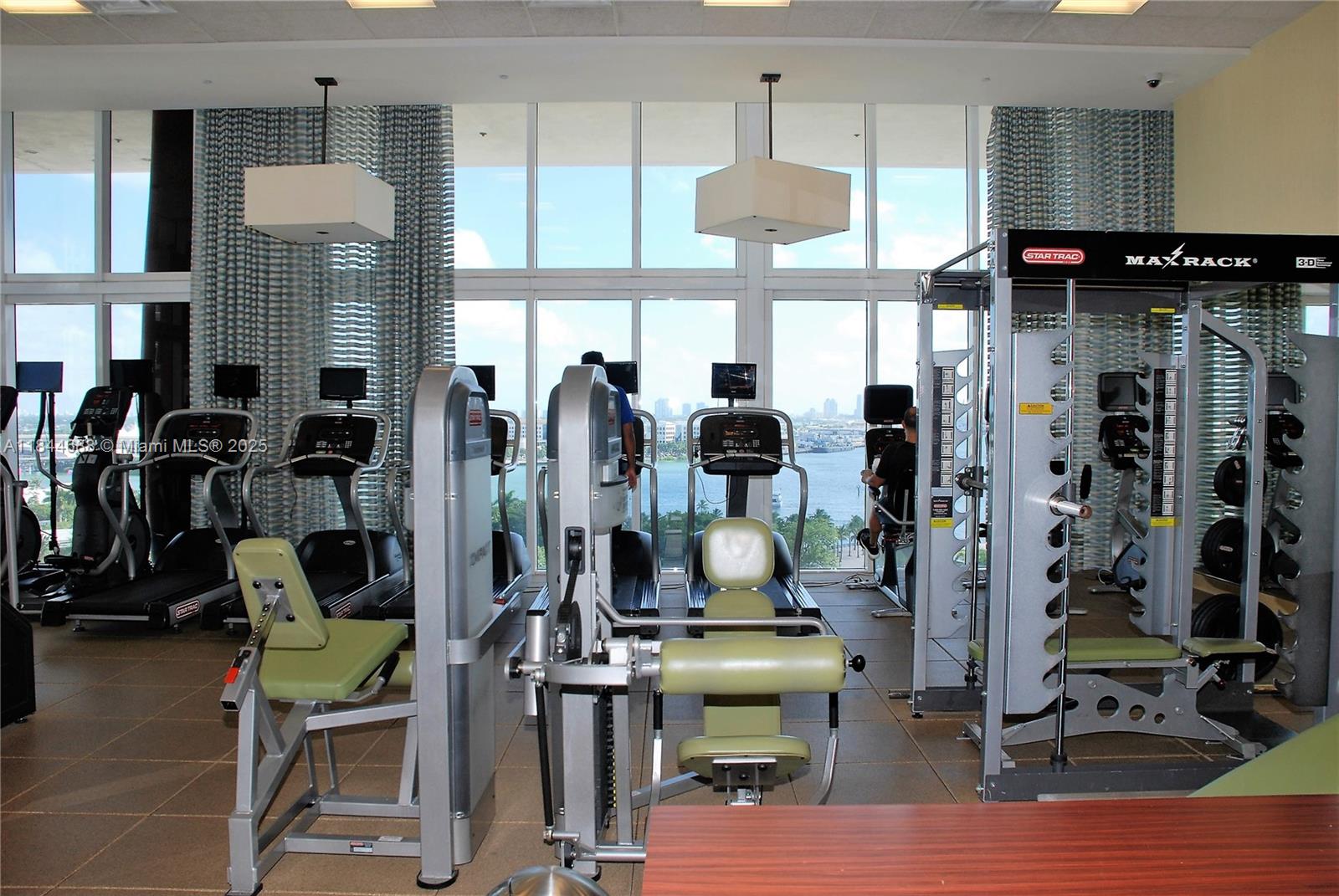 50 BISCAYNE CONDO - Residential Lease