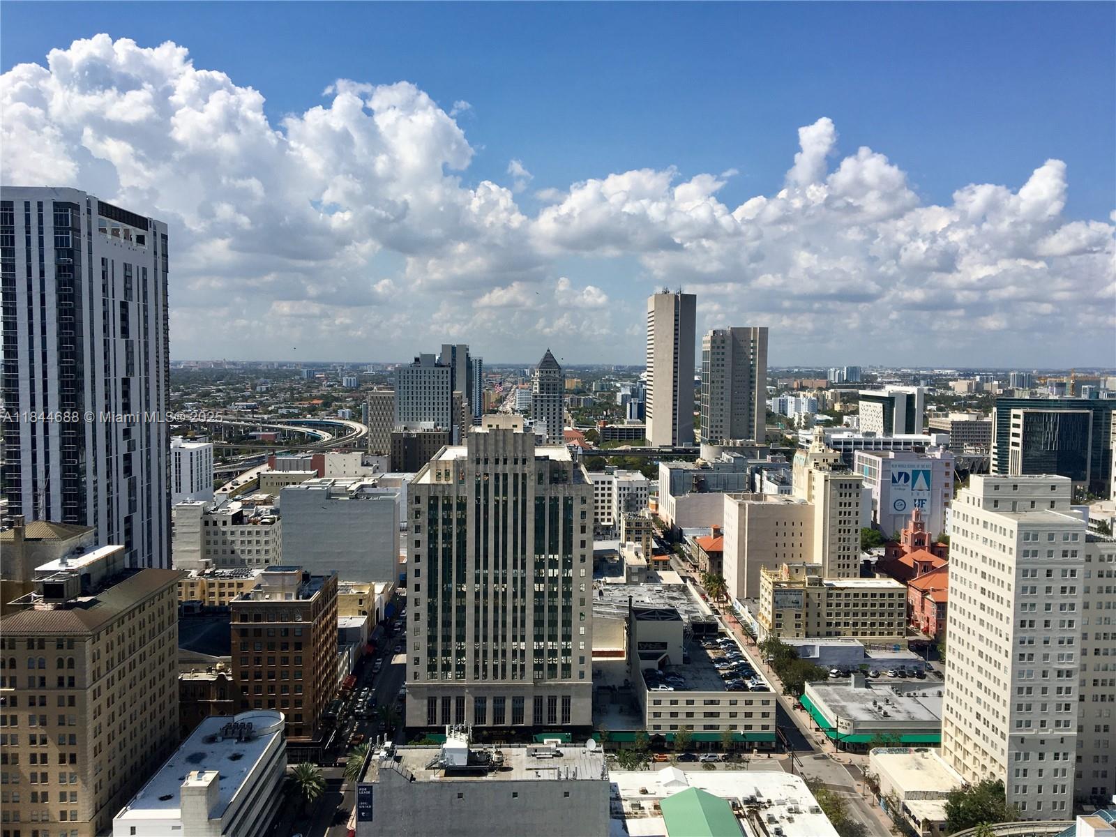 50 BISCAYNE CONDO - Residential Lease