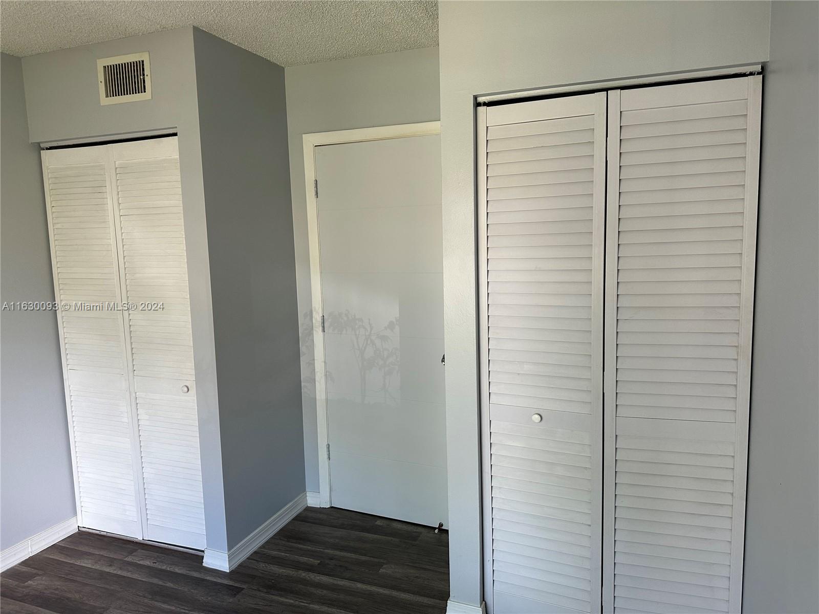 PALM CLUB VILLAGE I CONDO - Residential Lease