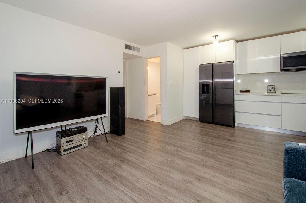 ANDES CONDO - Residential Lease