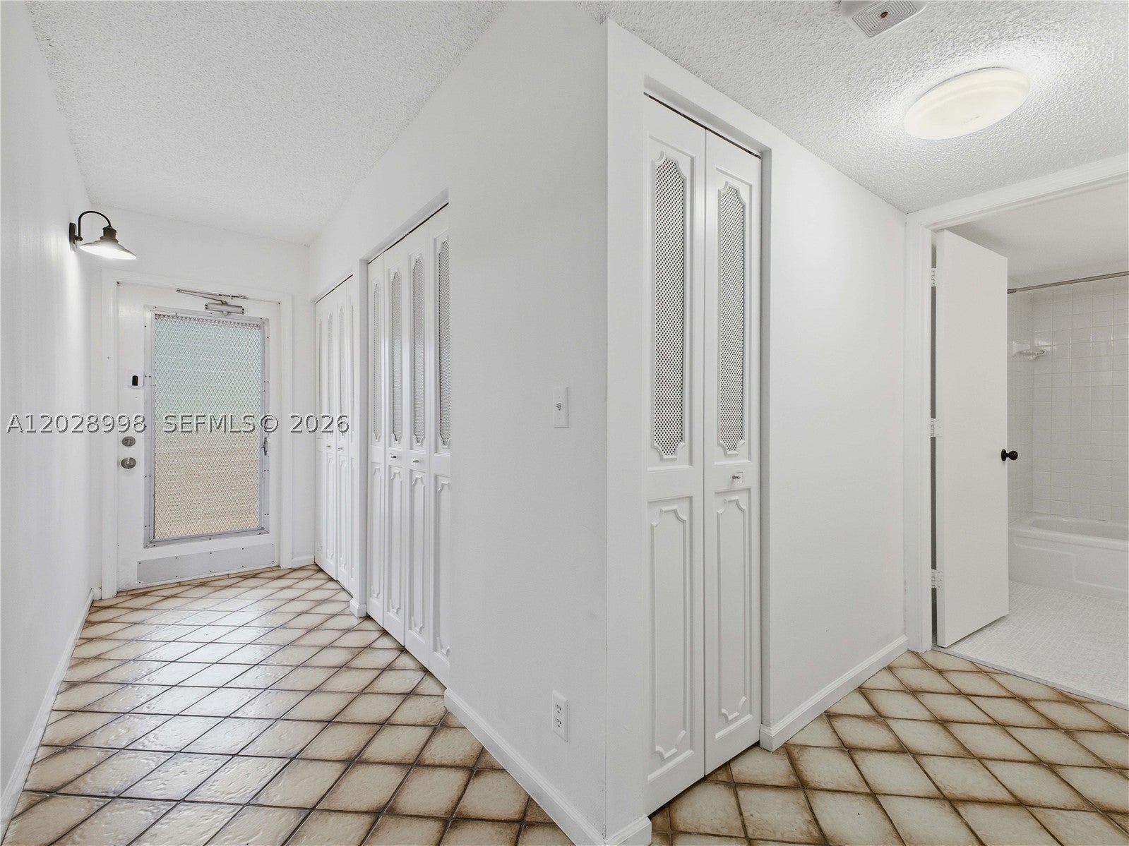 View photos, virtual tours, details... 14623 Bonaire Blvd 405