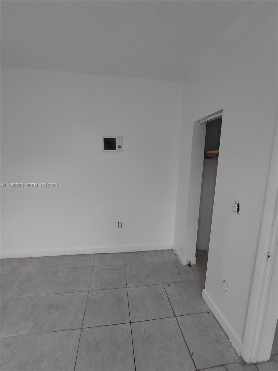 PARA VILLA HEIGHTS - Residential