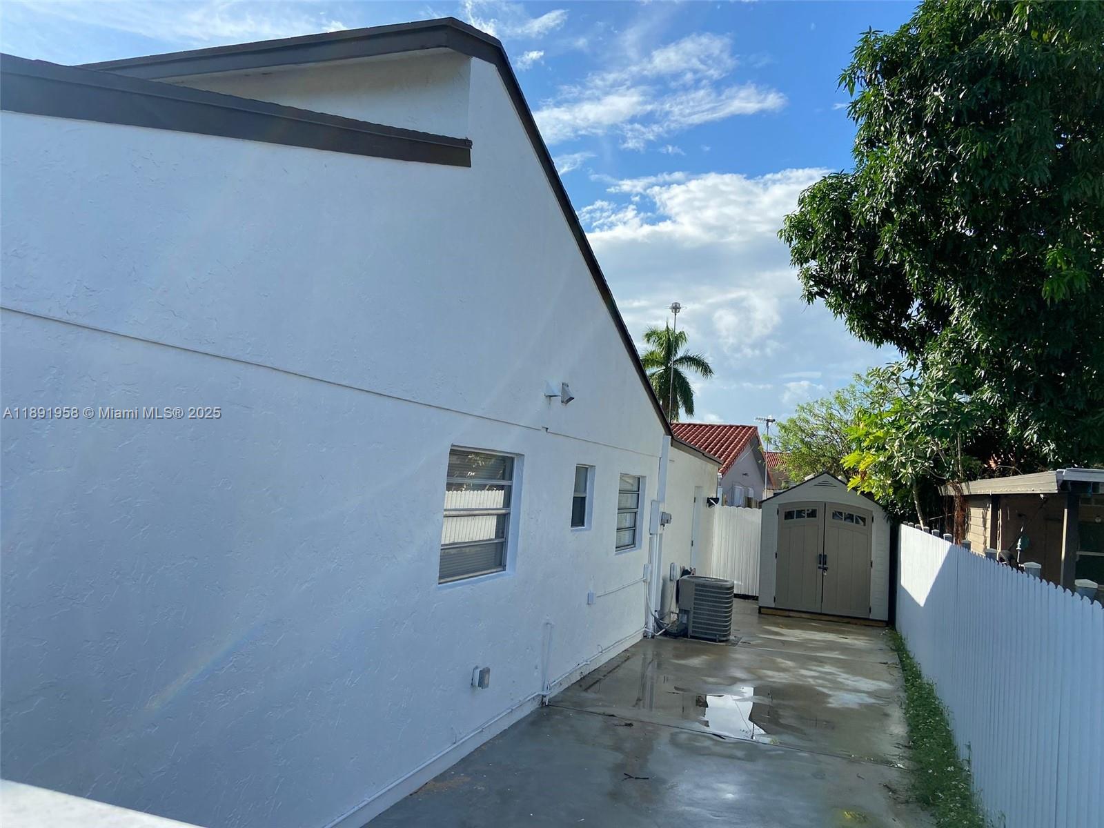 SWEETWATER GARDENS - Residential Lease