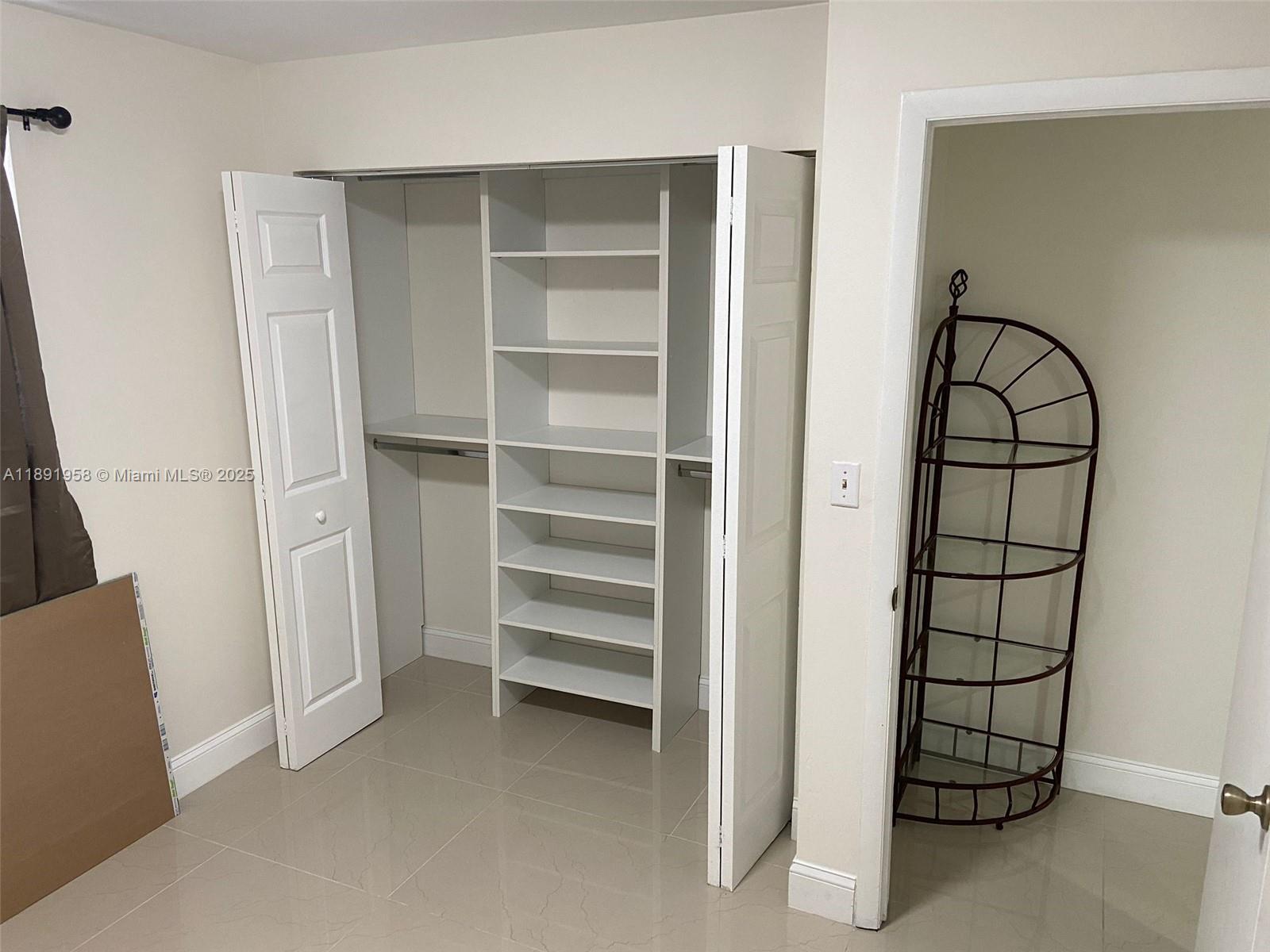 SWEETWATER GARDENS - Residential Lease