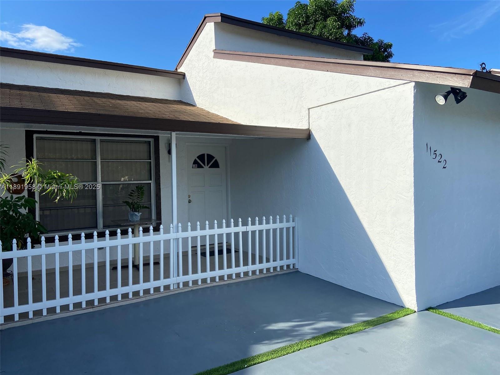 SWEETWATER GARDENS - Residential Lease