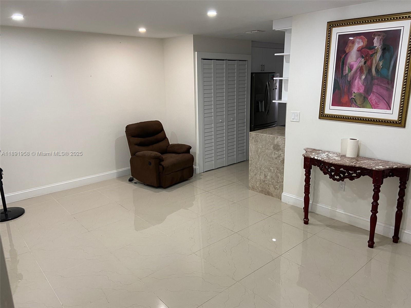 SWEETWATER GARDENS - Residential Lease