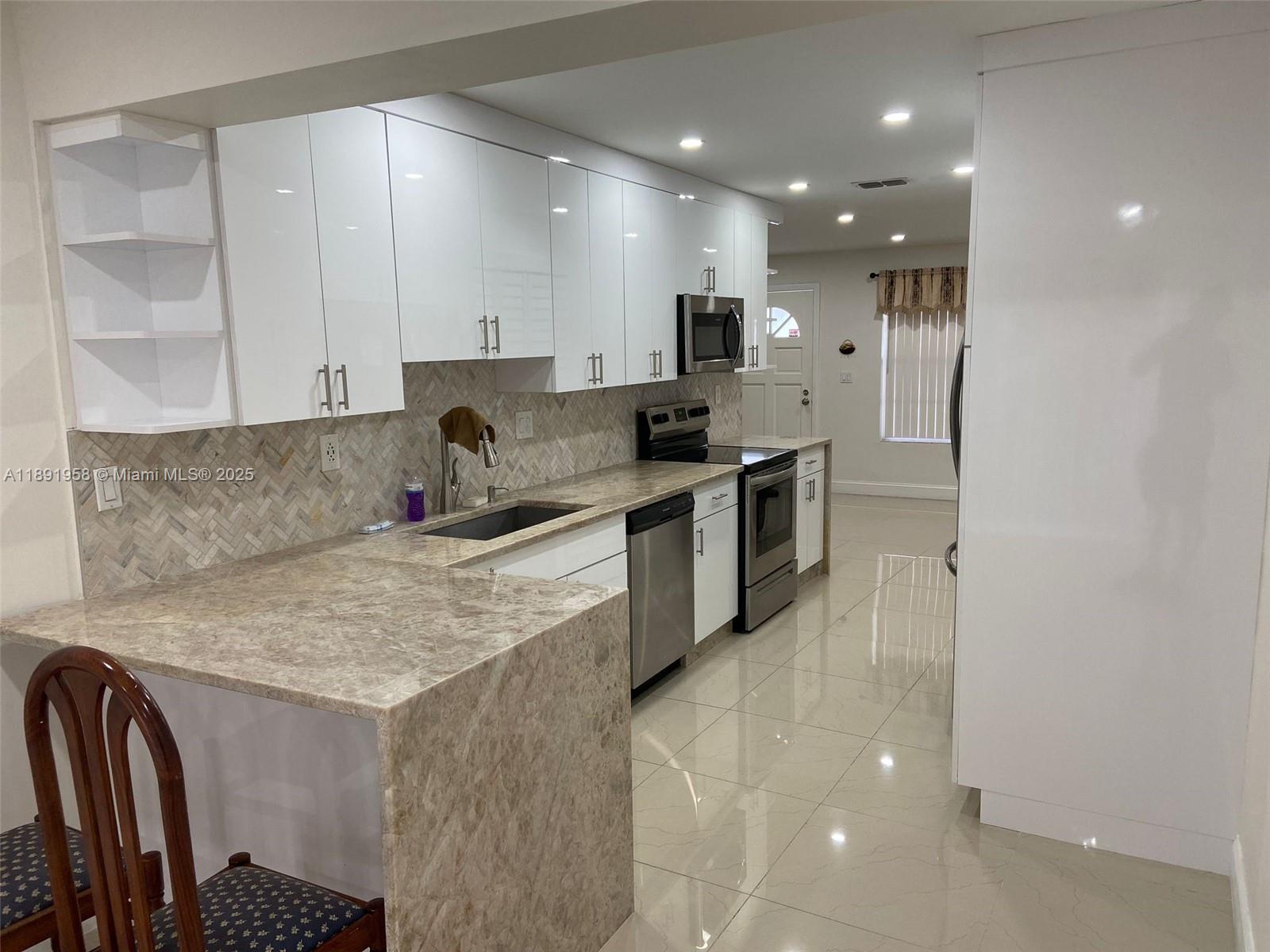 SWEETWATER GARDENS - Residential Lease