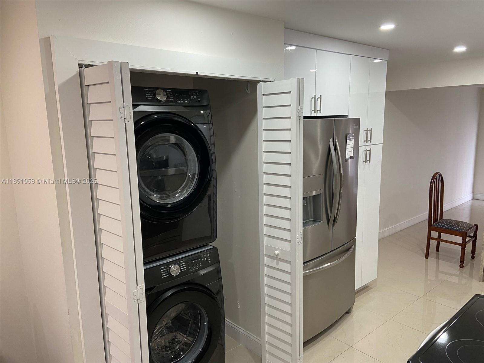 SWEETWATER GARDENS - Residential Lease