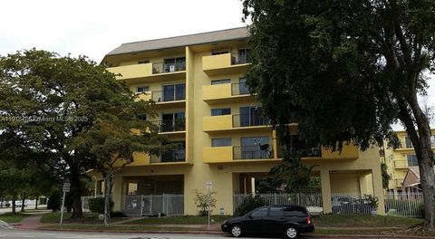 Photo of 1975 Normandy Dr #206, Miami Beach, FL 33141 (MLS # A11918786)