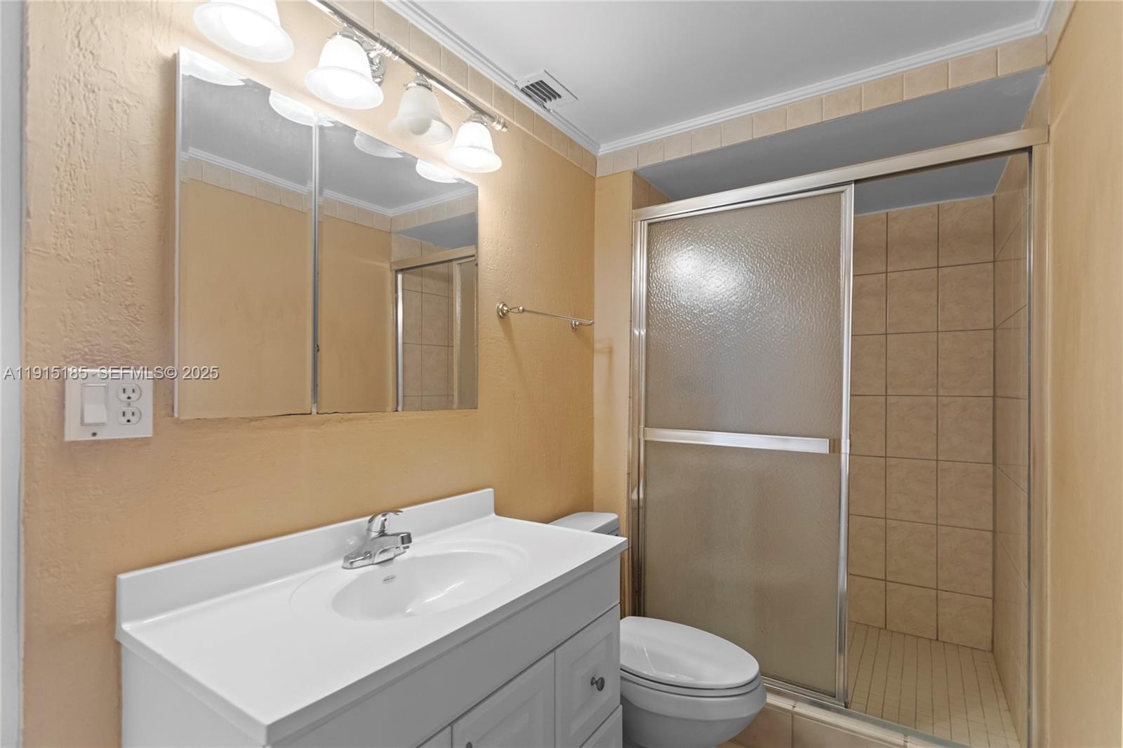 ALLINGTON TOWERS CONDO - Residential