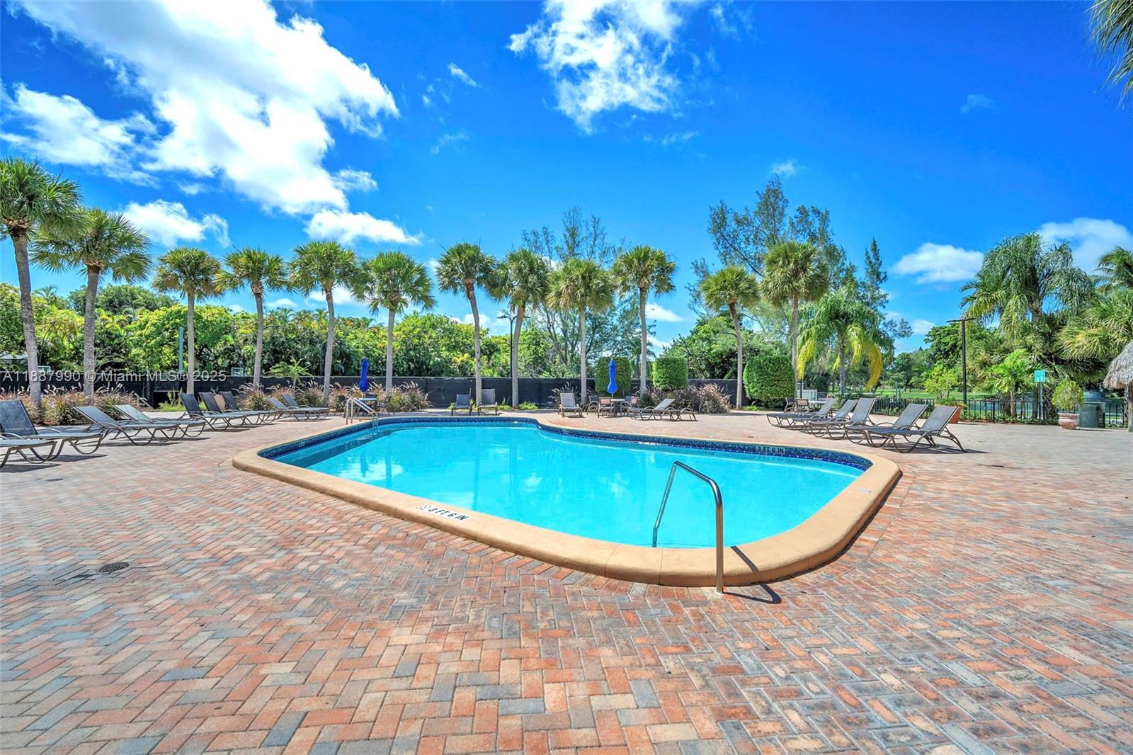 COSTA DEL SOL CONDO NO 2 - Residential