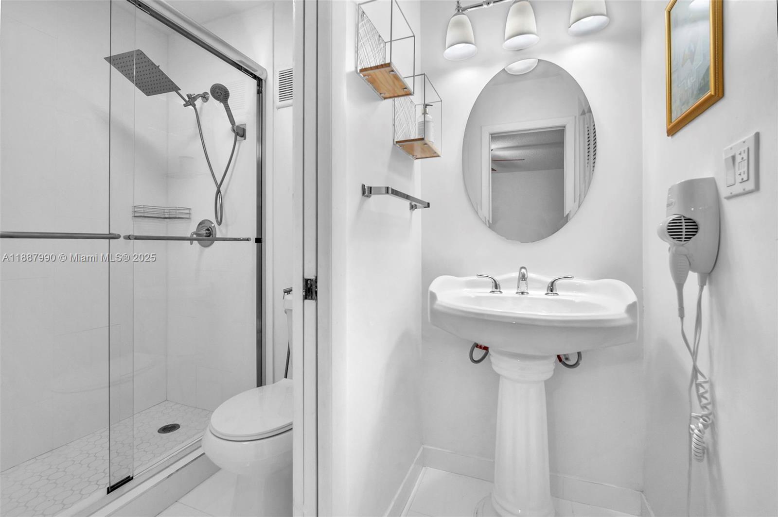 COSTA DEL SOL CONDO NO 2 - Residential