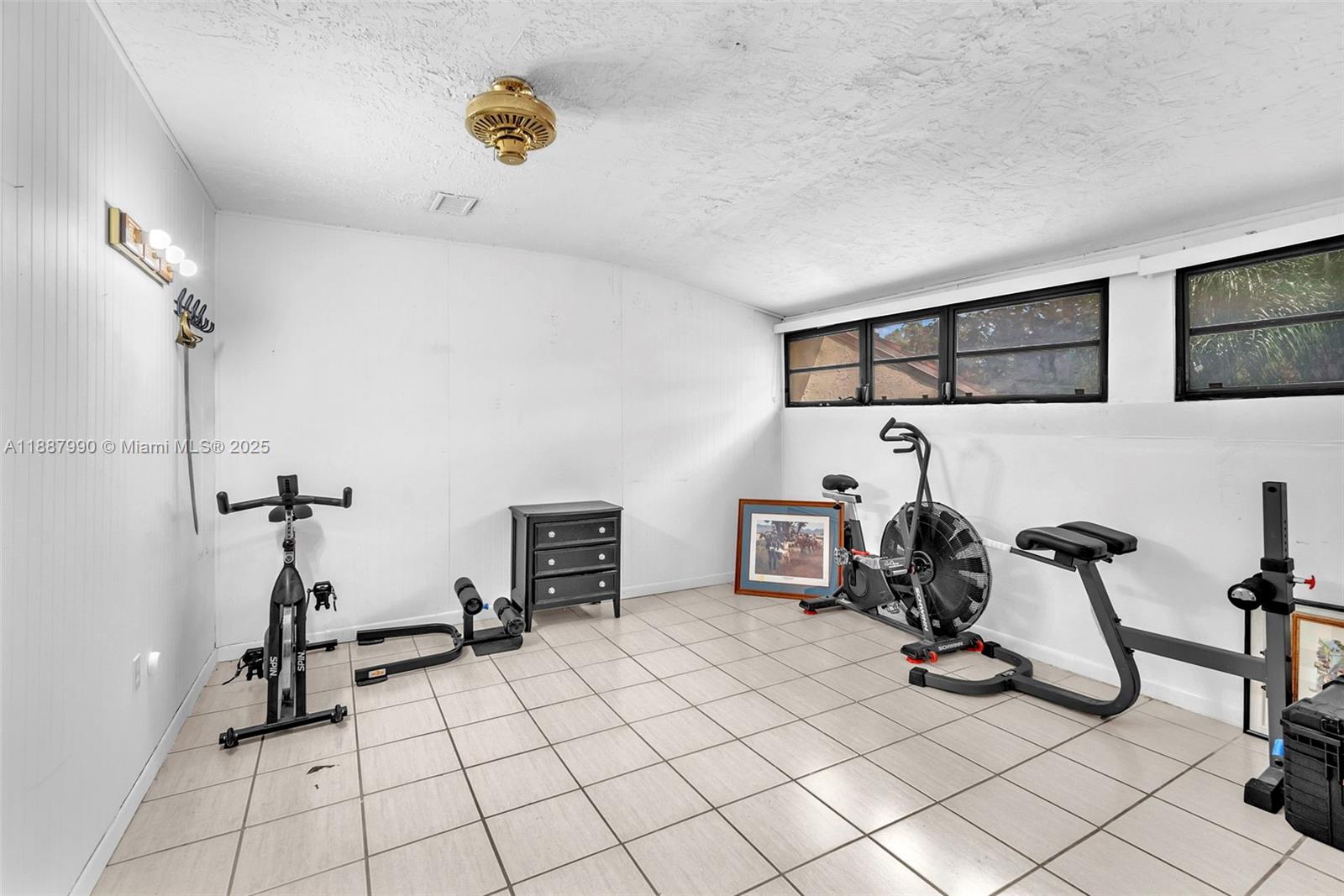 COSTA DEL SOL CONDO NO 2 - Residential