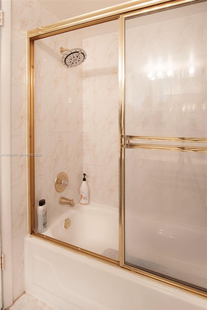 MAJORCA TOWERS CONDO - Residential