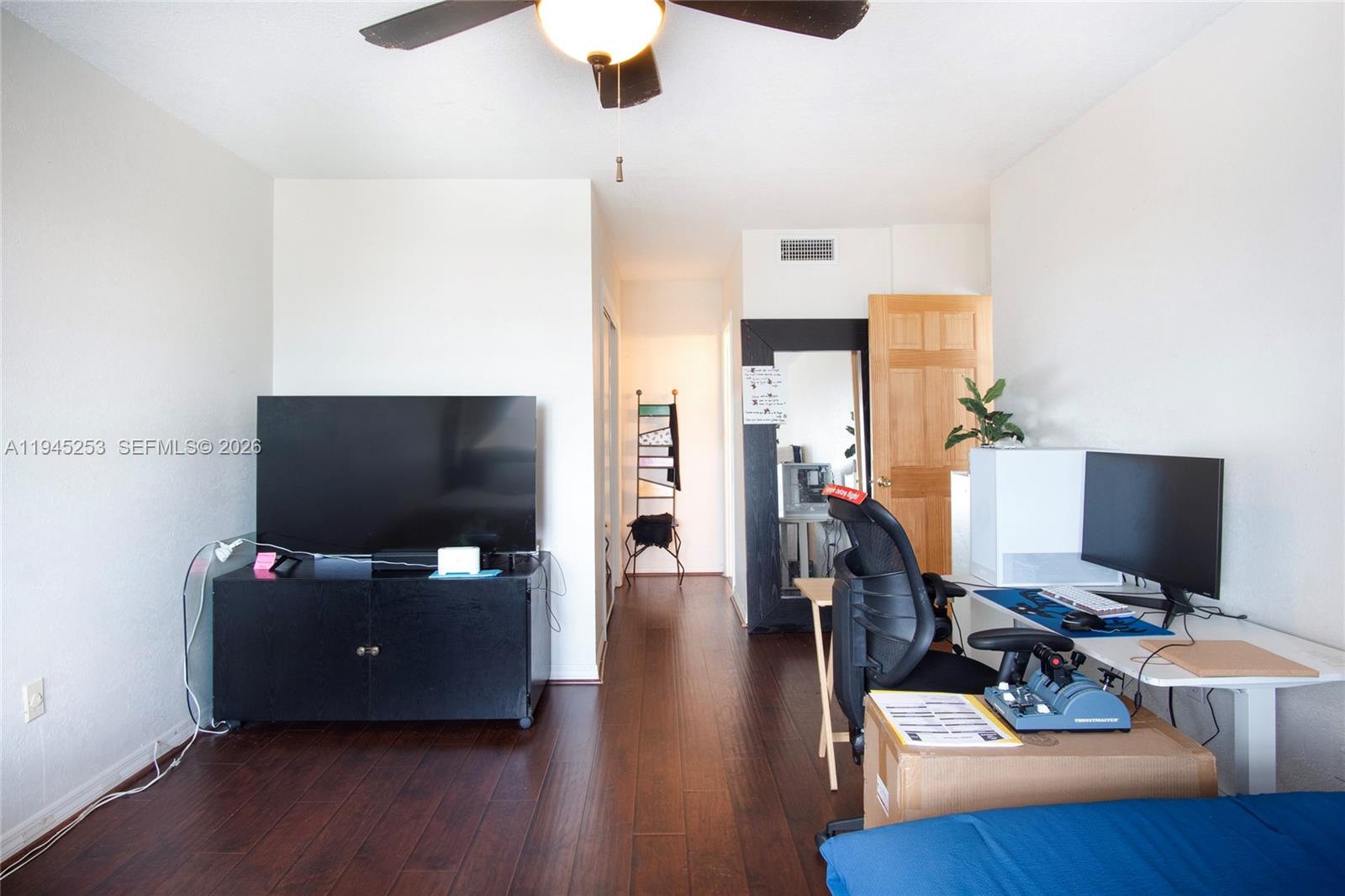 MAJORCA TOWERS CONDO - Residential