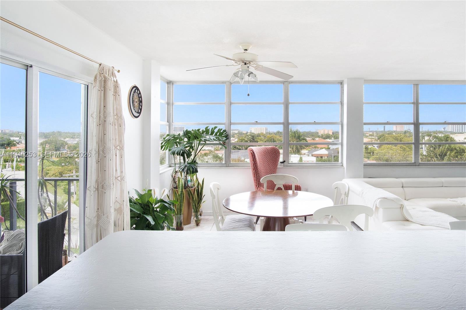 MAJORCA TOWERS CONDO - Residential