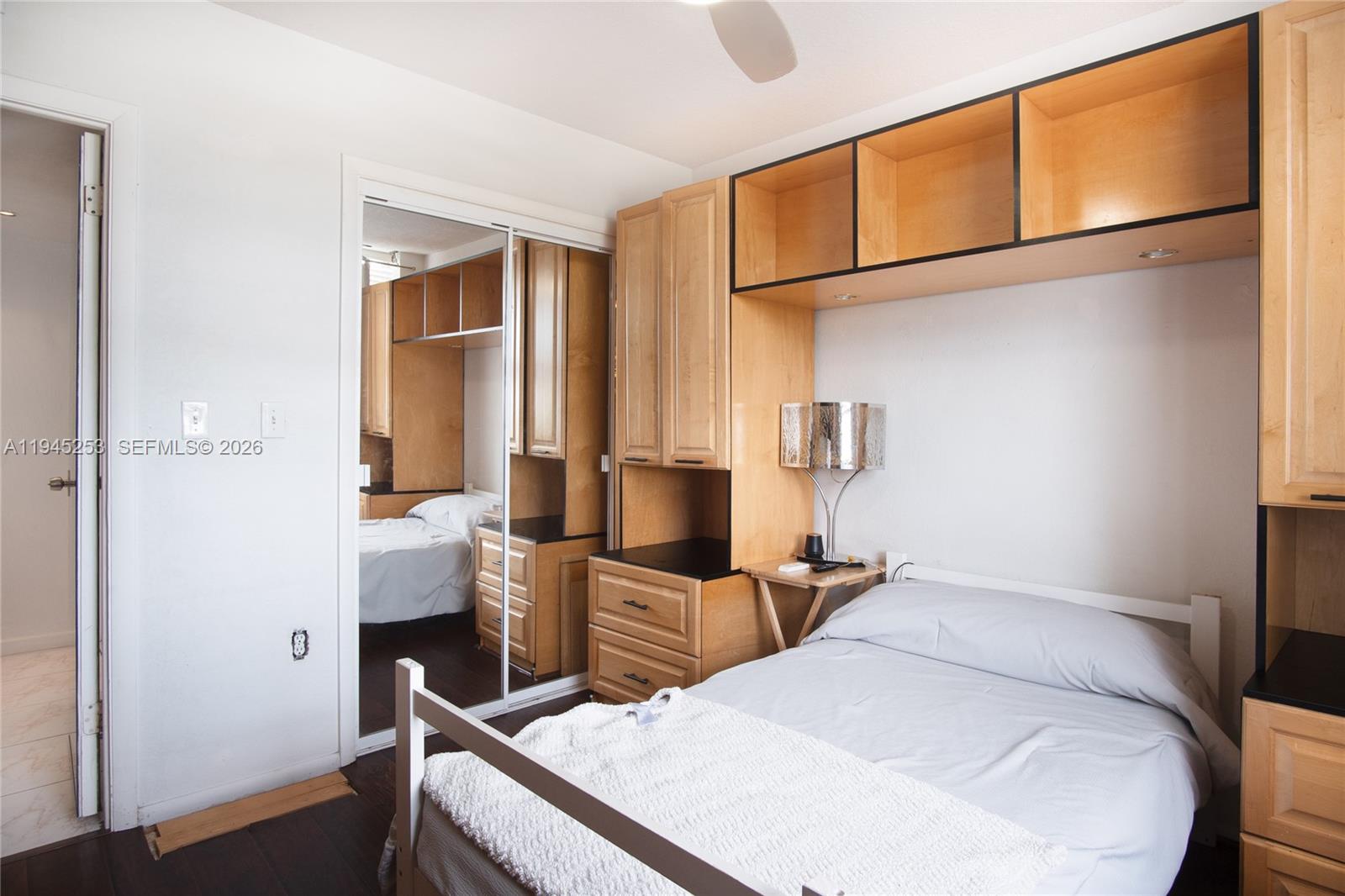 MAJORCA TOWERS CONDO - Residential