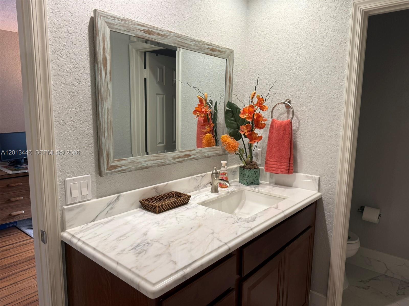 LEXINGTON GREEN CONDO - Residential