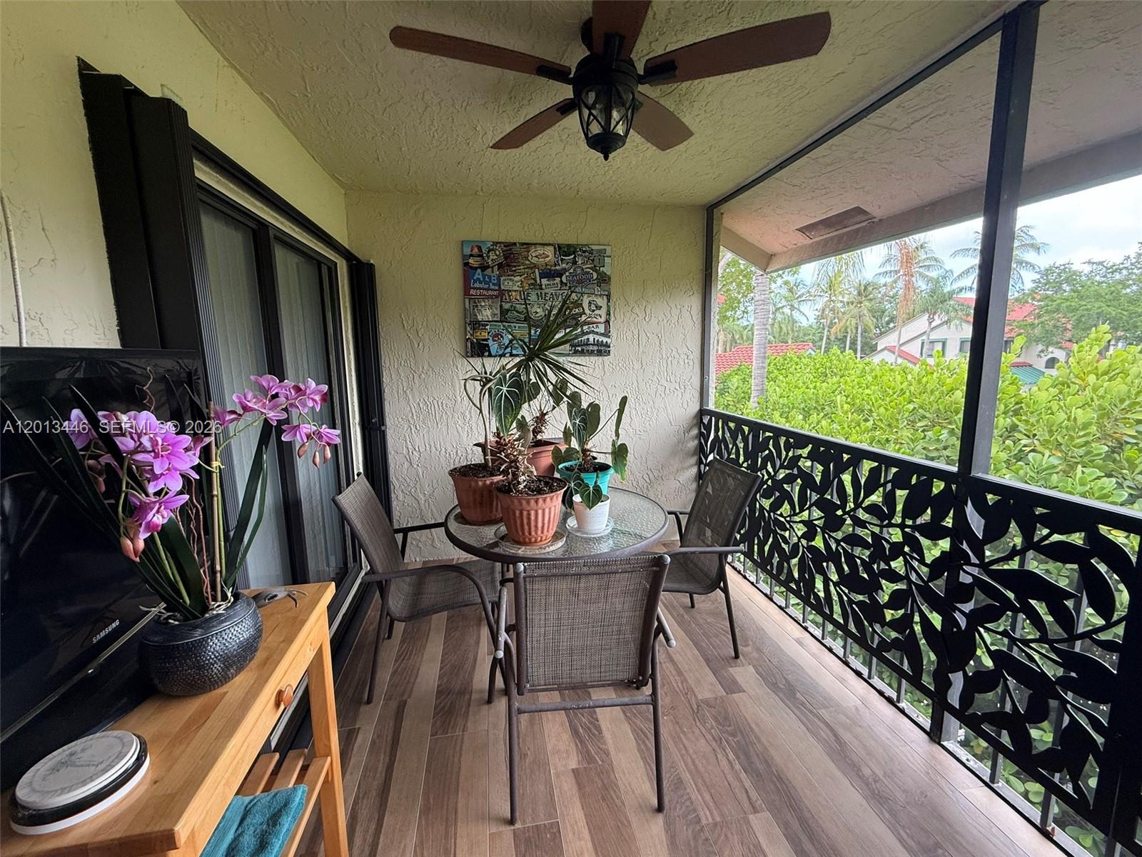 LEXINGTON GREEN CONDO - Residential