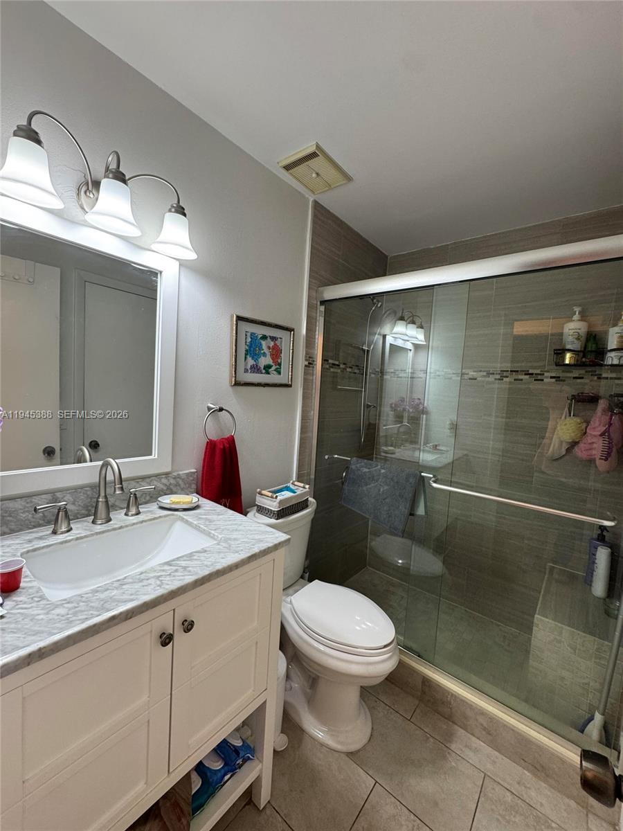 CHATEAUBLEAU AT HAMMOCKS - Residential