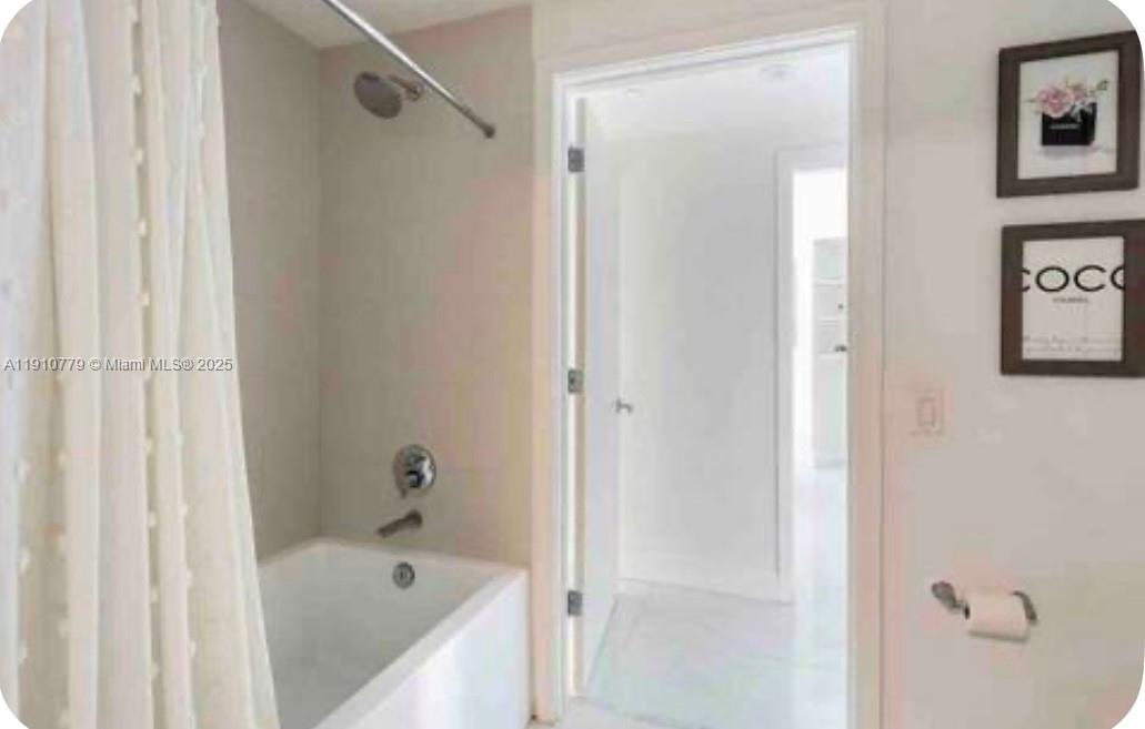 PARAISO BAYVIEWS CONDO - Residential Lease