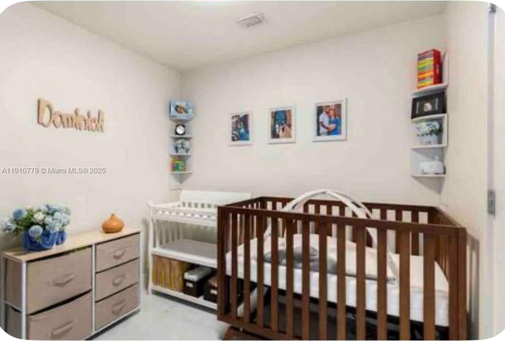 PARAISO BAYVIEWS CONDO - Residential Lease