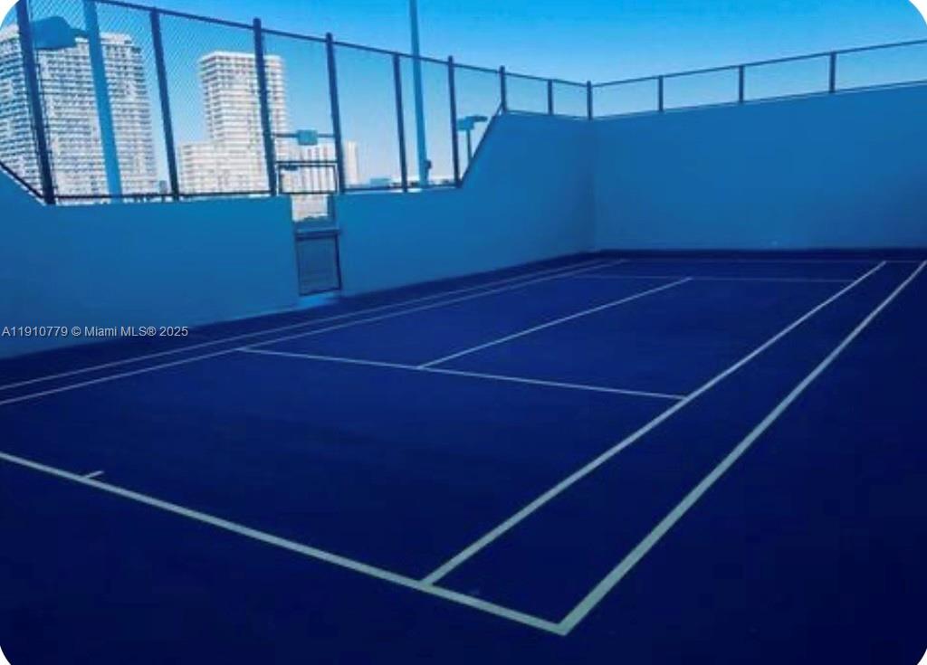 PARAISO BAYVIEWS CONDO - Residential Lease