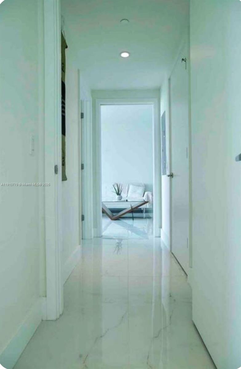 PARAISO BAYVIEWS CONDO - Residential Lease